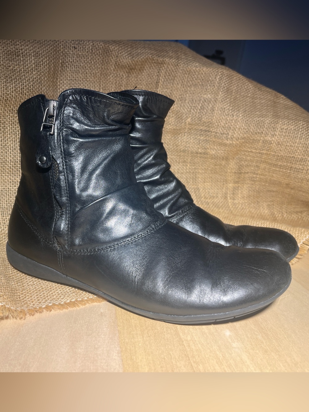 Josef Seibel Naly 24 Black Leather Slouchie Ankle Boot with Dual Zipper size 39